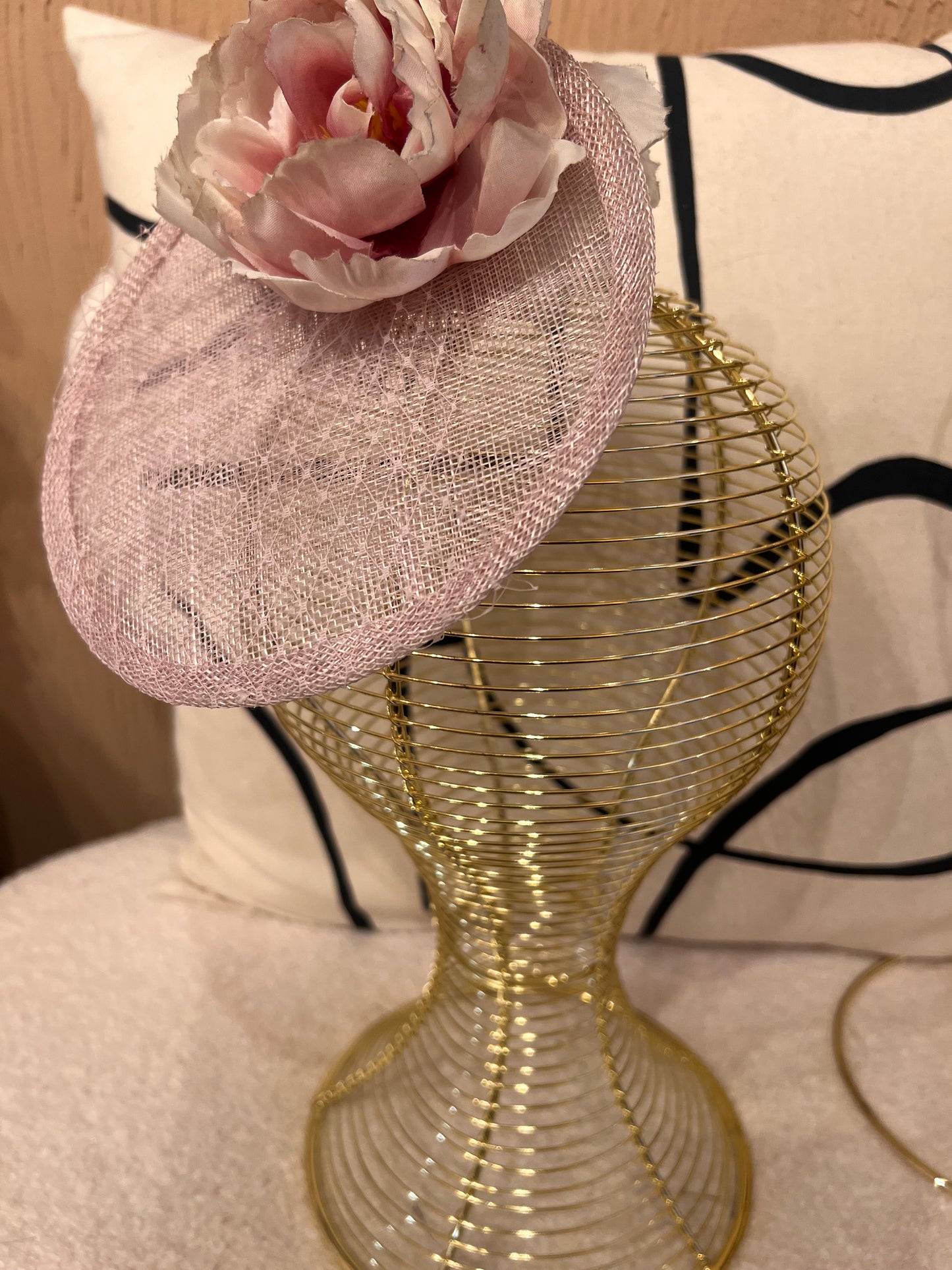 Blush Pink Flower & net detail hatinator