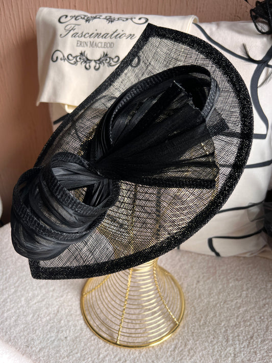 Black bow detail hatinator