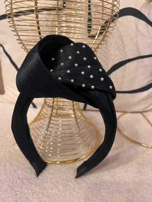 Black & Pearl knotted headband