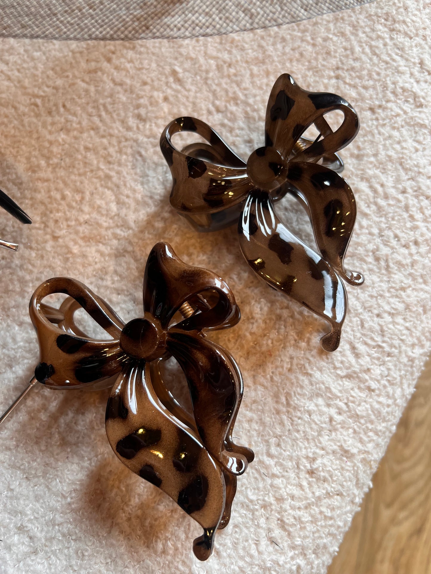 Leopard Bow Claw Clip