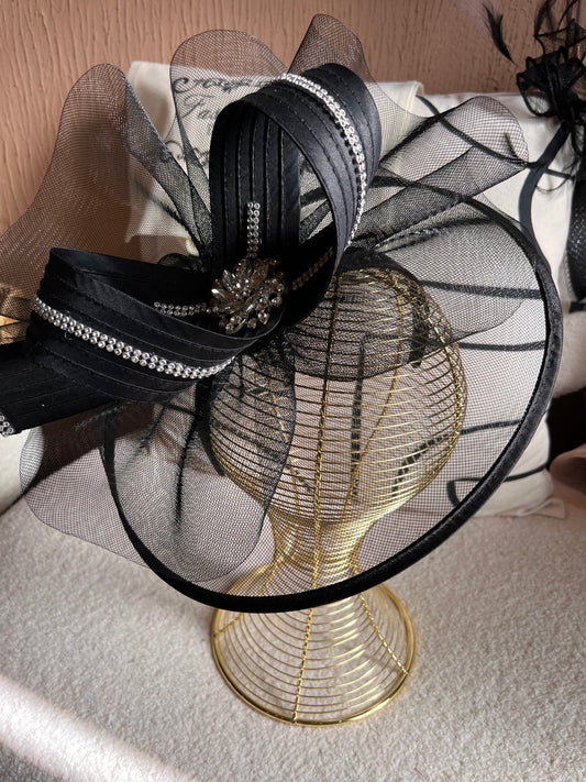 Black and silver hatinator