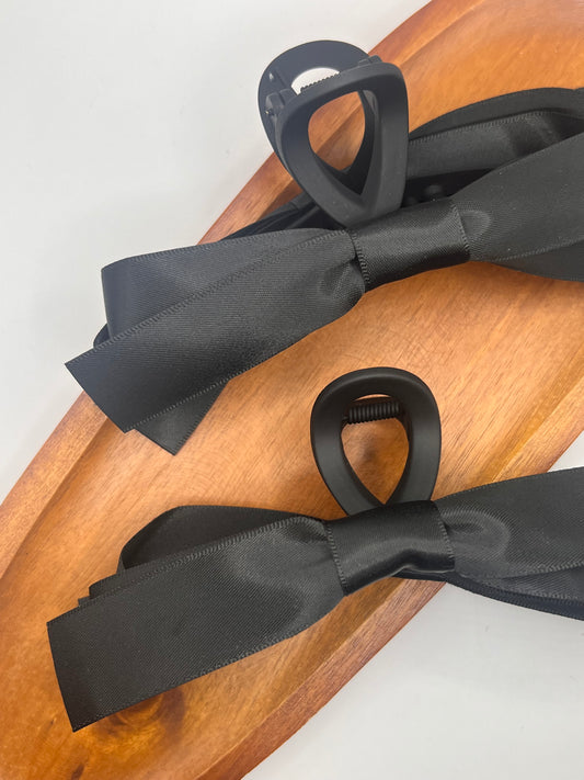 Black Ribbon Hair Claw