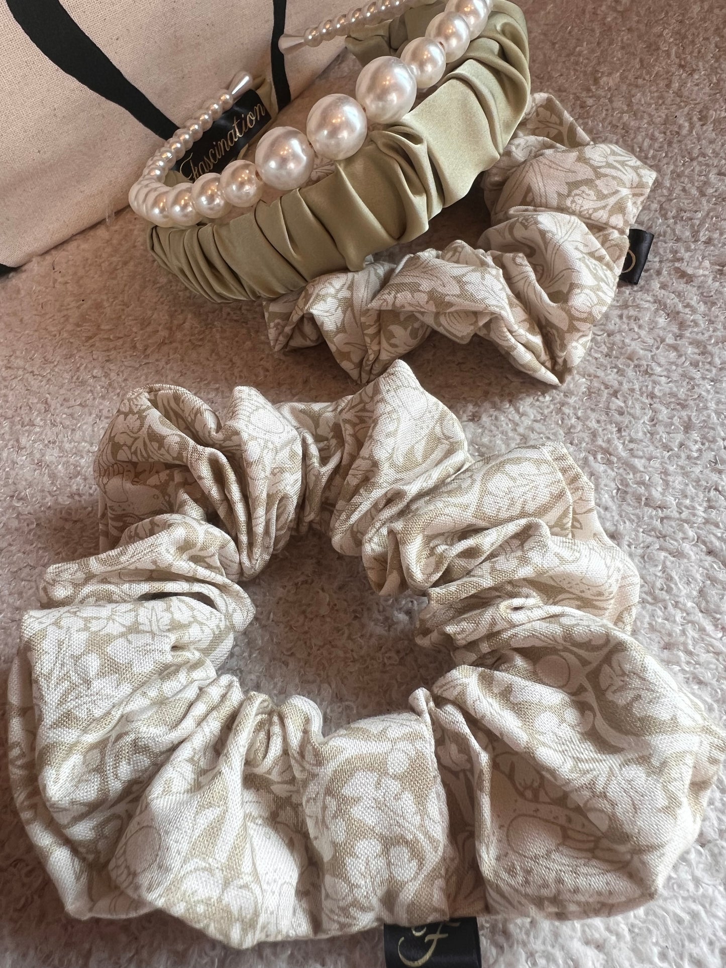 Luxury W M print scrunchie