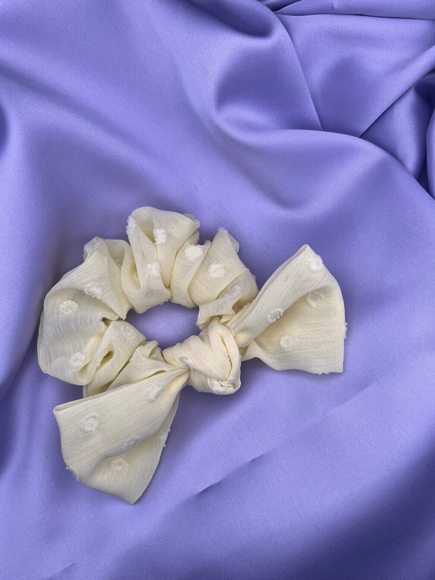 Lemon bow scrunchie