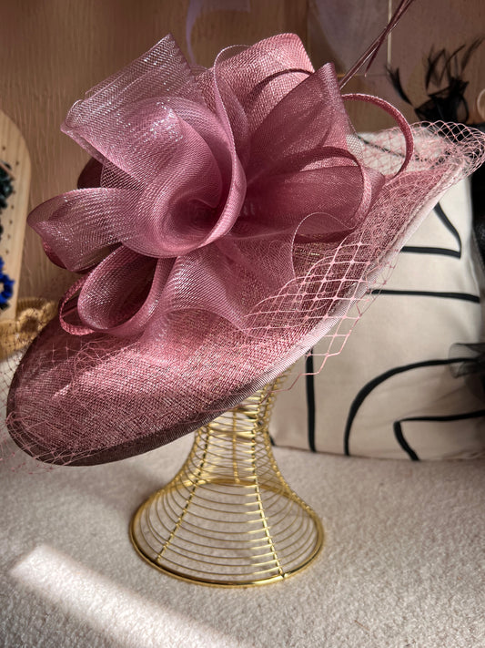 Dusky pink hat