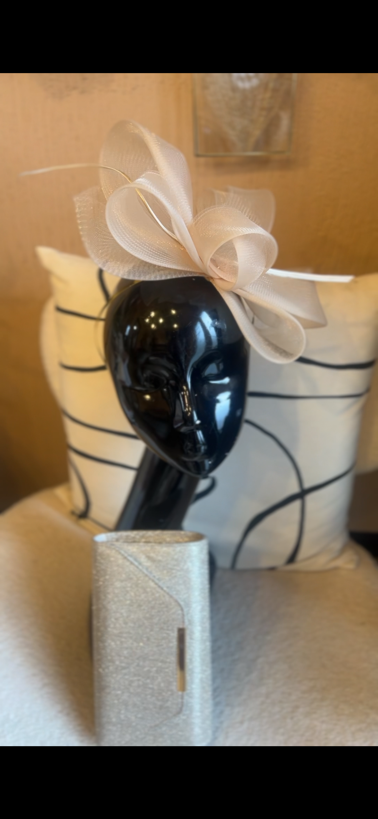 Ivory fascinator & clutch bag set