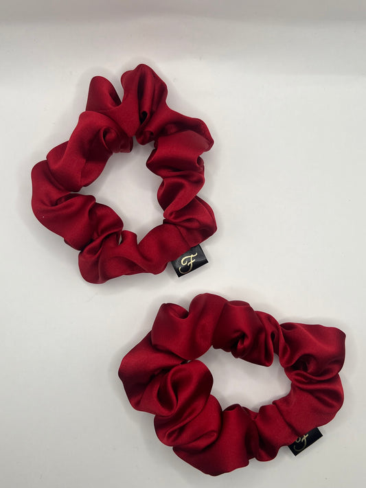 Skinny Ruby Scrunchie