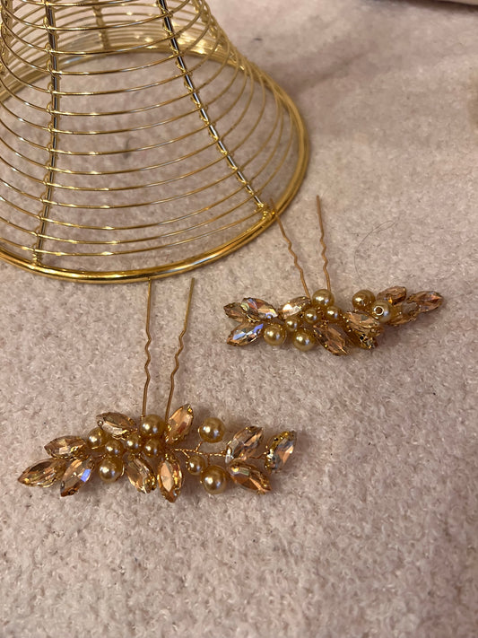 Gold Crystal & pearl hair pin