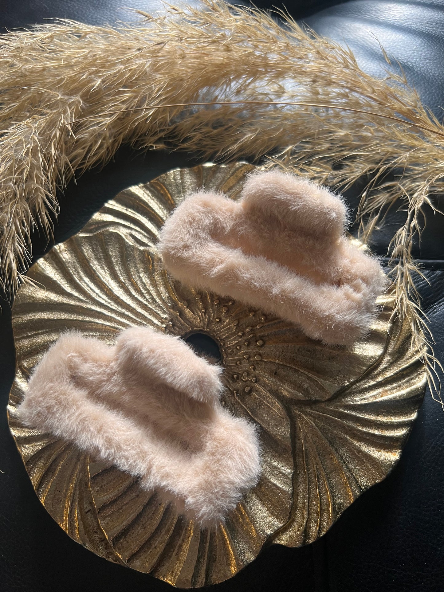 Fluffy Claw Clip